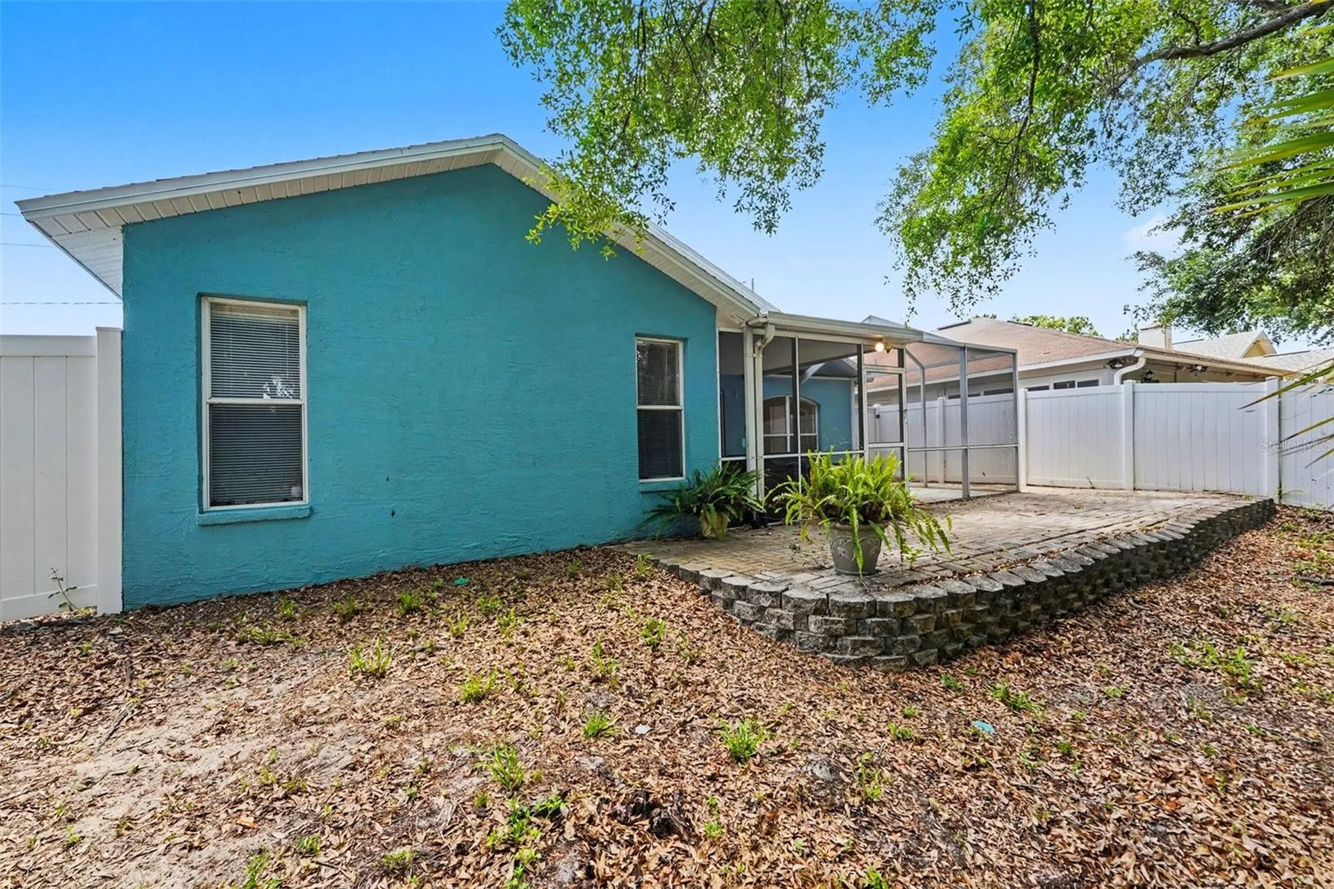 447 Dixie Highway Tarpon Springs FL 34689