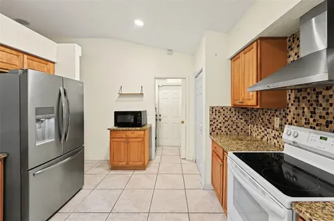 447 Dixie Highway Tarpon Springs FL 34689