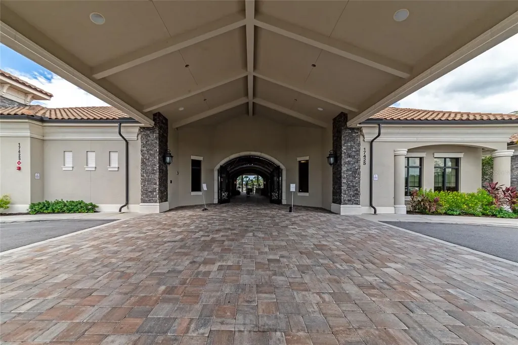 17810 Gawthrop Drive Bradenton FL 34211