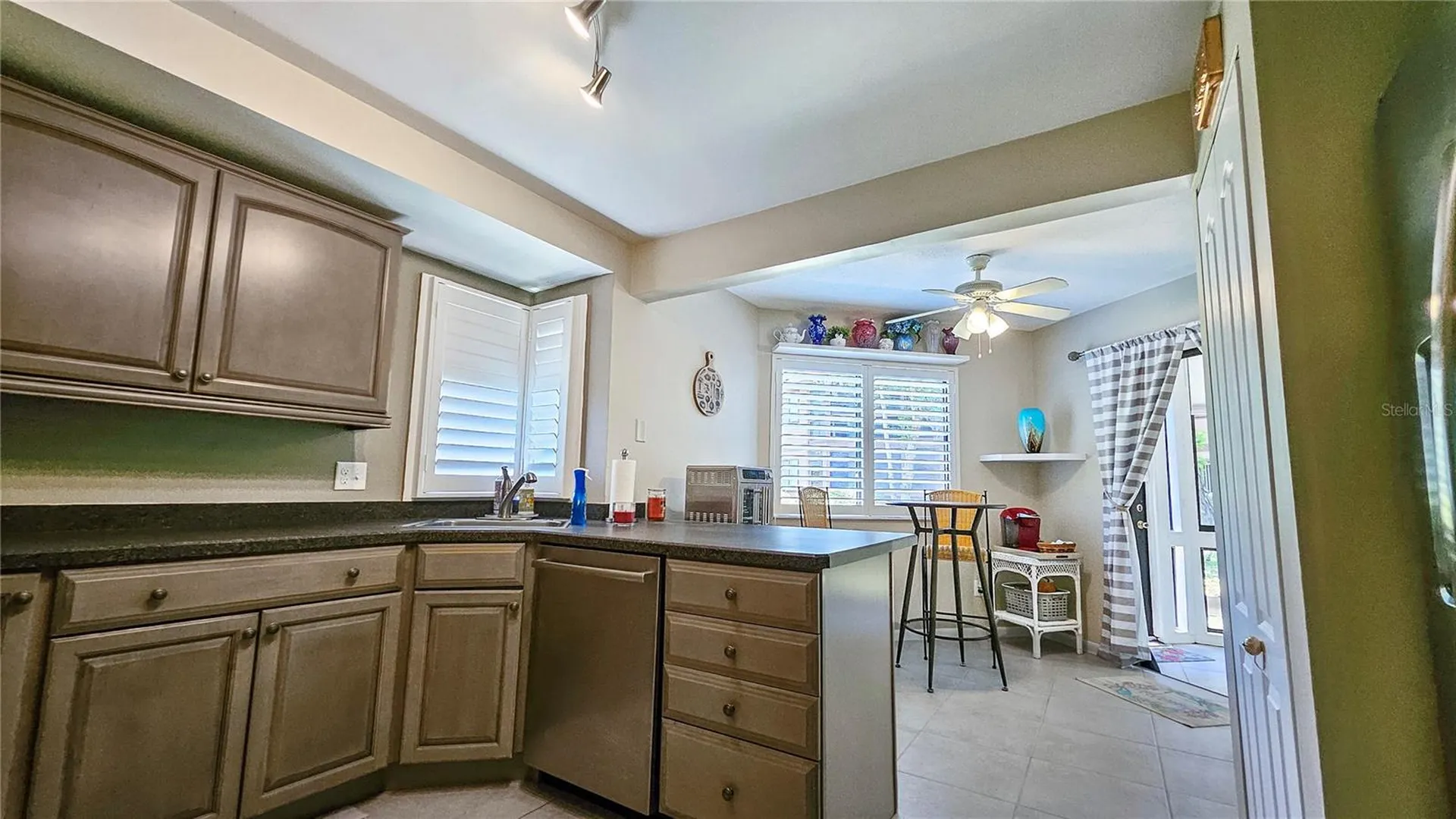 21 Mid Pines Circle Palm Coast FL 32137