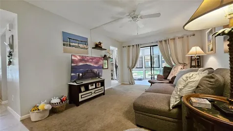21 Mid Pines Circle Palm Coast FL 32137