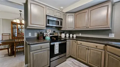 21 Mid Pines Circle Palm Coast FL 32137