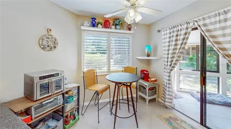 21 Mid Pines Circle Palm Coast FL 32137