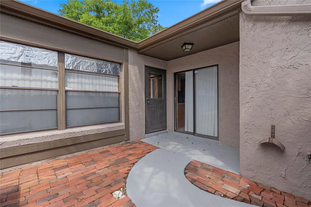 497 Meadowood Boulevard Fern Park FL 32730