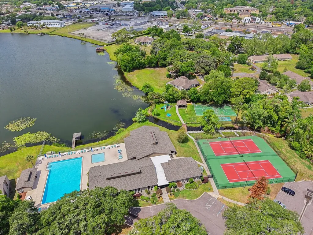 497 Meadowood Boulevard Fern Park FL 32730