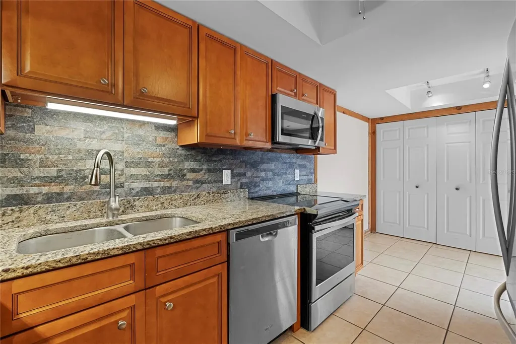 497 Meadowood Boulevard Fern Park FL 32730