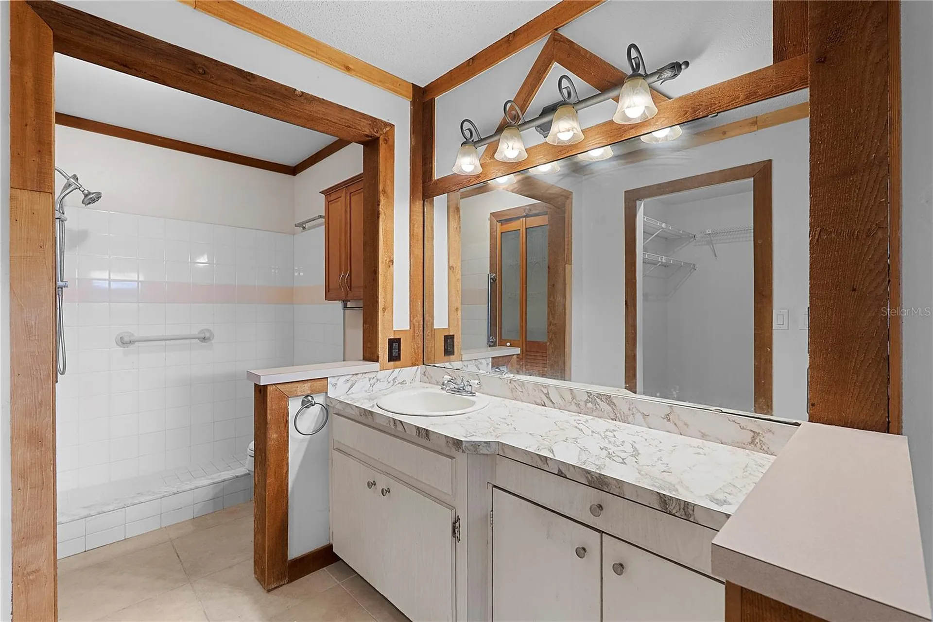 497 Meadowood Boulevard Fern Park FL 32730