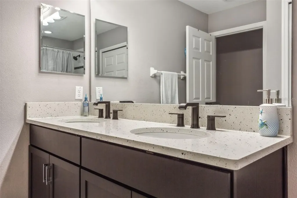 29922 Southwell Lane Wesley Chapel FL 33543