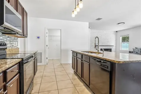 476 Squires Grove Drive Winter Haven FL 33880
