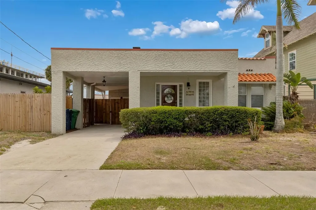 2502 W North A Street Tampa FL 33609