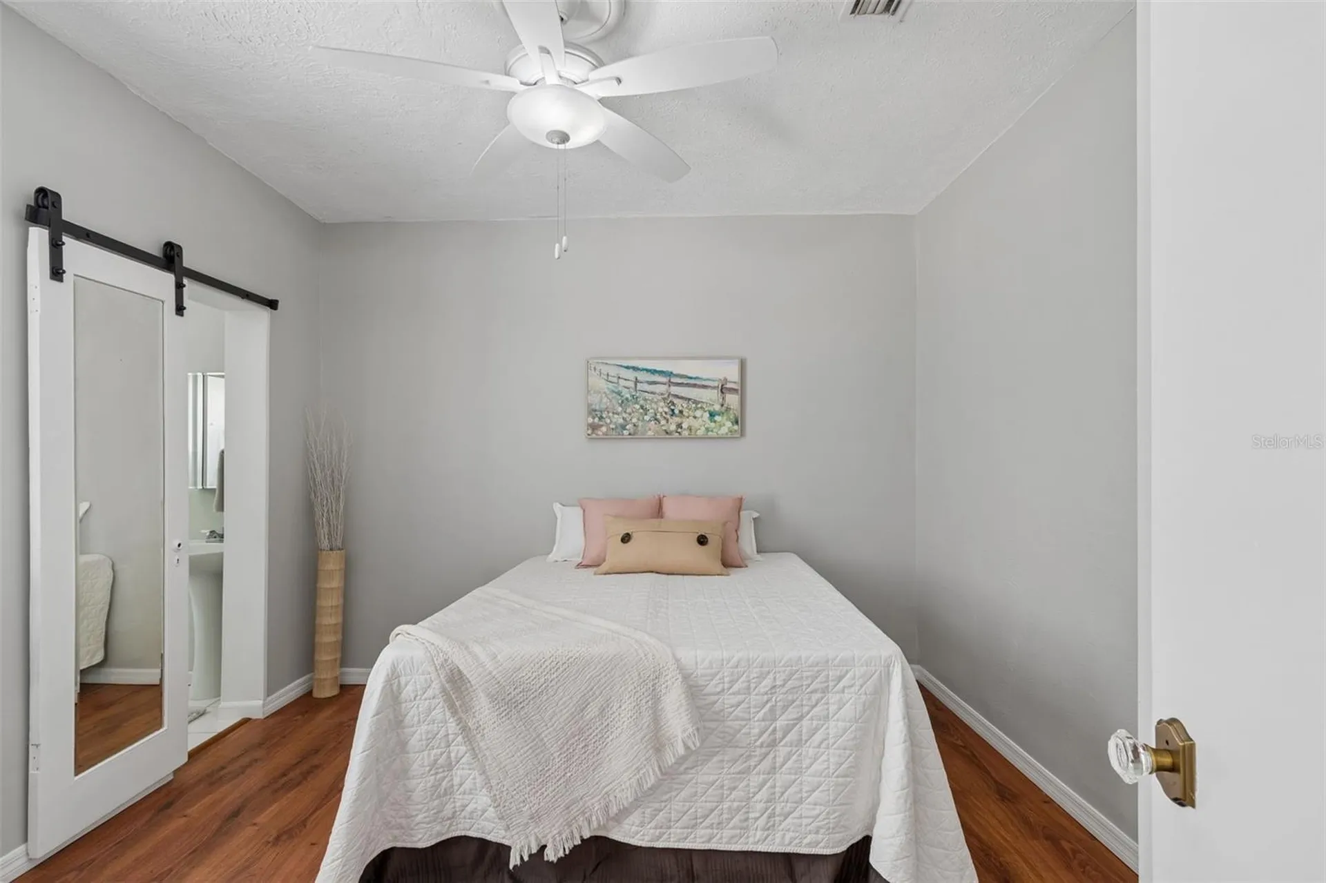 2502 W North A Street Tampa FL 33609