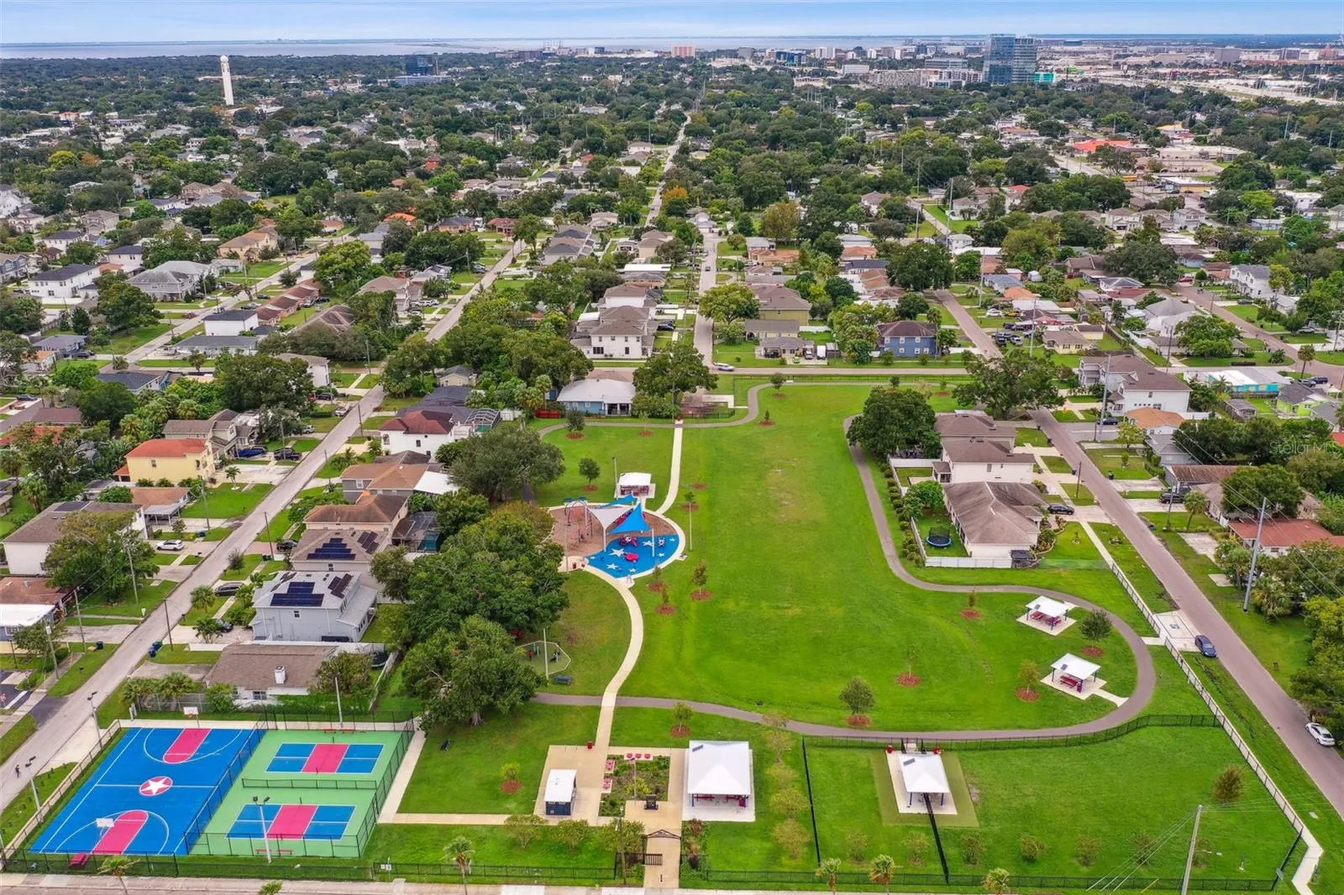 2502 W North A Street Tampa FL 33609