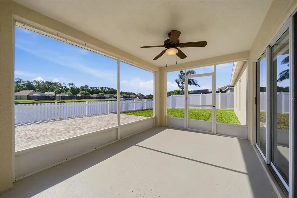 5400 Algerine Place Wesley Chapel FL 33544