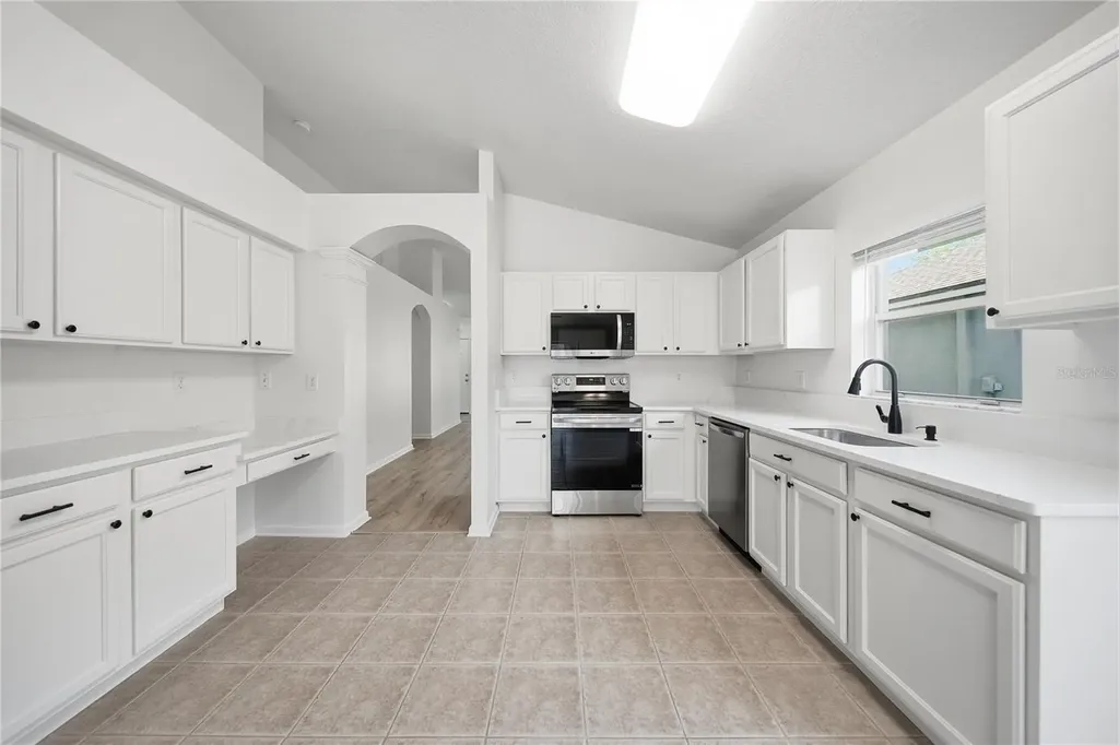 5400 Algerine Place Wesley Chapel FL 33544