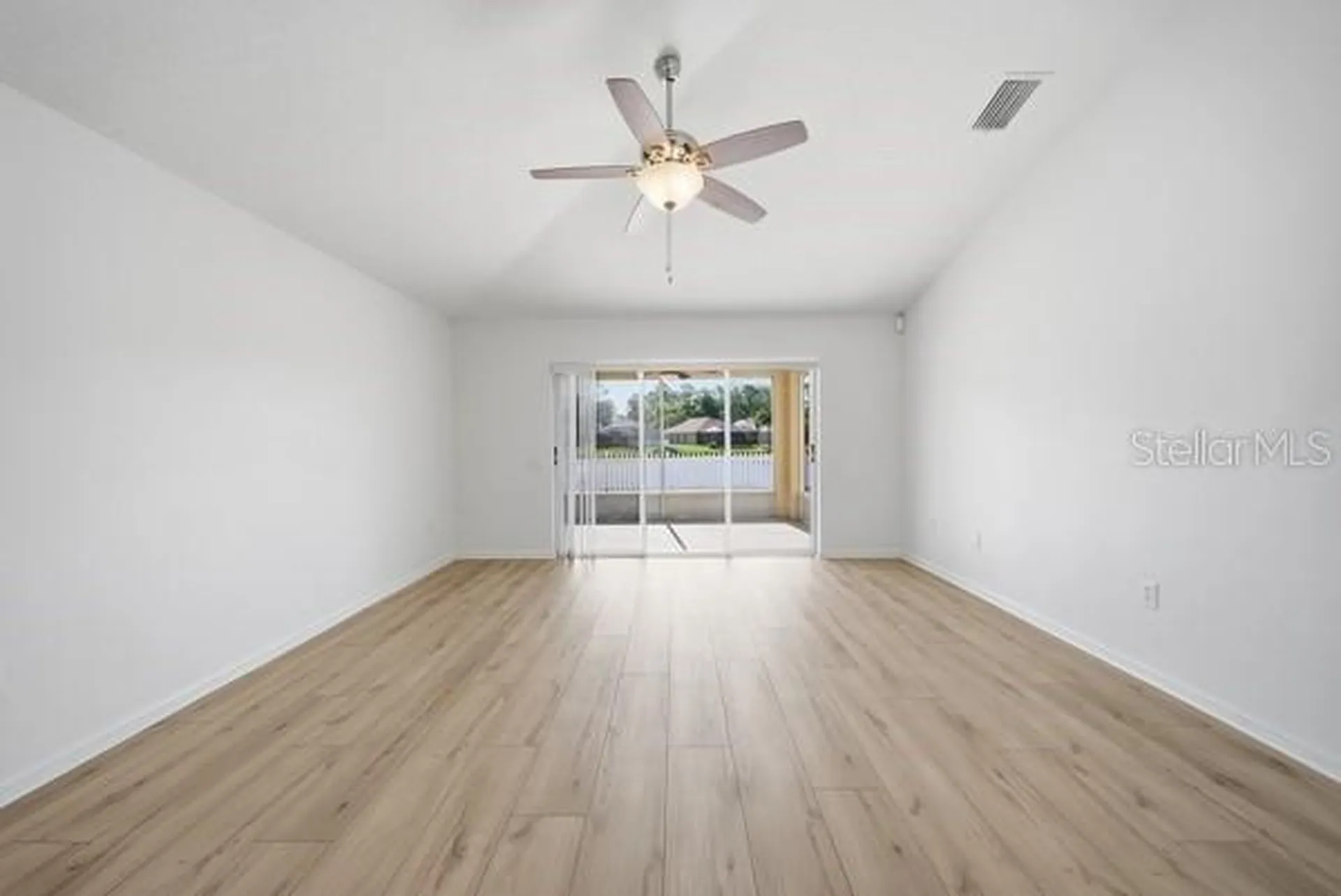 5400 Algerine Place Wesley Chapel FL 33544