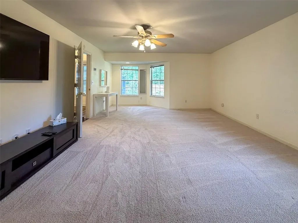 9232 NW 17th Place Gainesville FL 32606