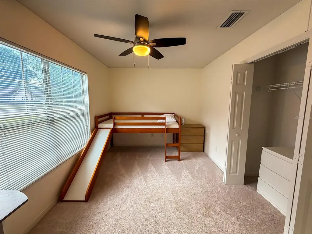 9232 NW 17th Place Gainesville FL 32606