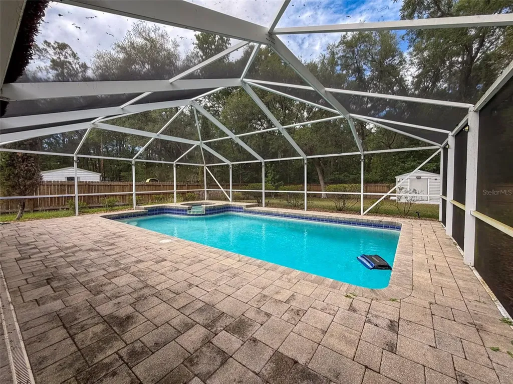 9232 NW 17th Place Gainesville FL 32606