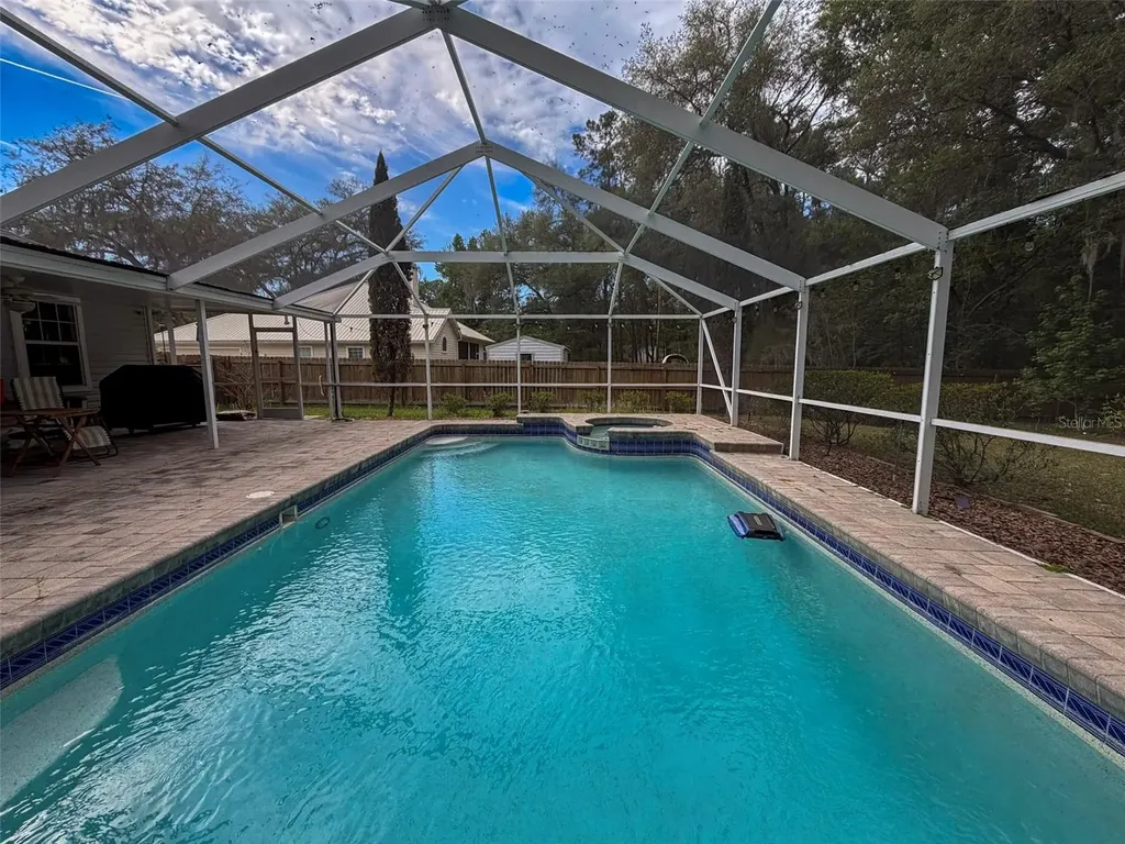 9232 NW 17th Place Gainesville FL 32606