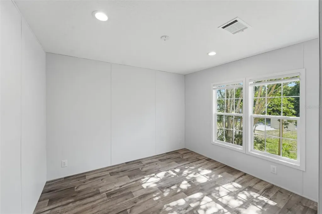 42039 Cherry Avenue Deland FL 32720