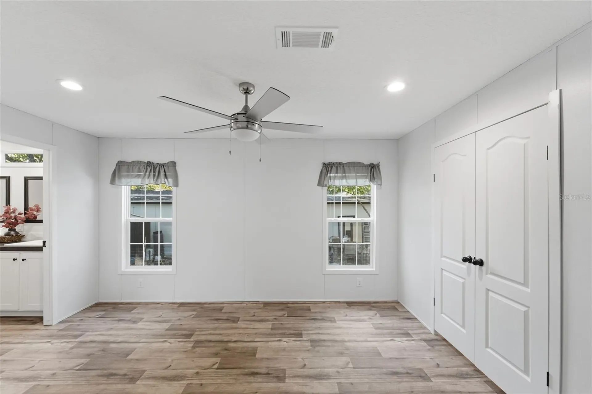 42039 Cherry Avenue Deland FL 32720