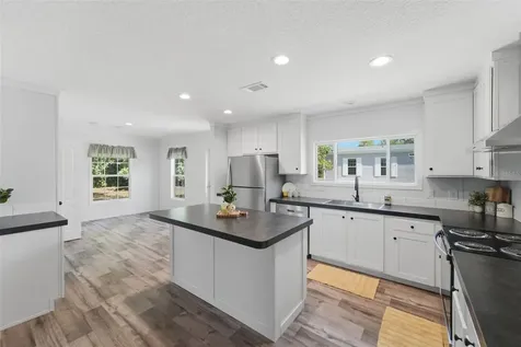 42039 Cherry Avenue Deland FL 32720