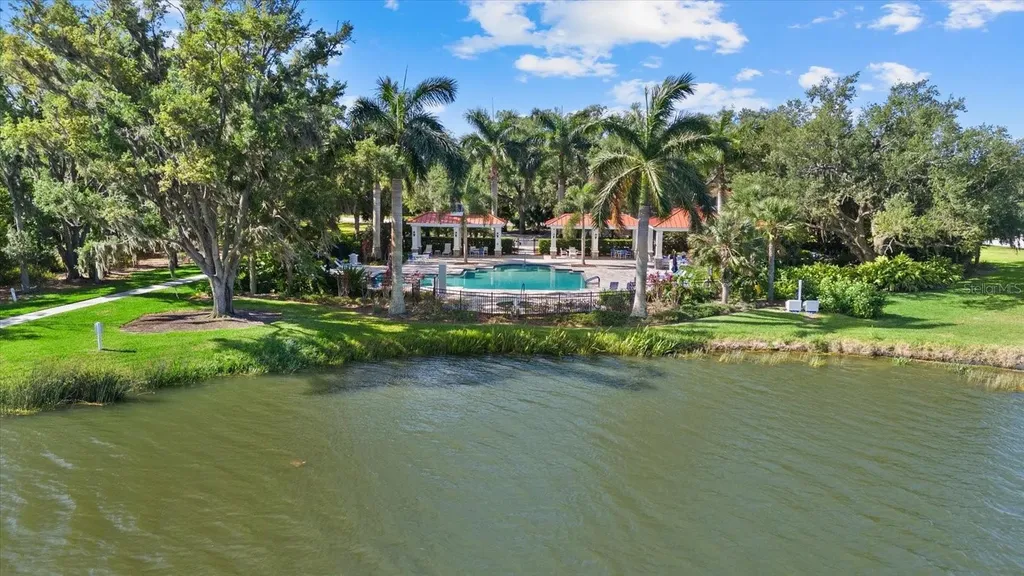 7526 Ridgelake Circle Bradenton FL 34203