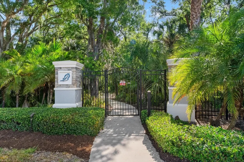 7526 Ridgelake Circle Bradenton FL 34203