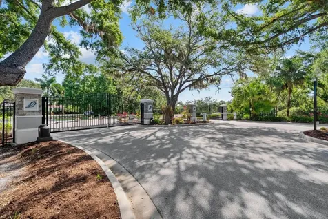 7526 Ridgelake Circle Bradenton FL 34203