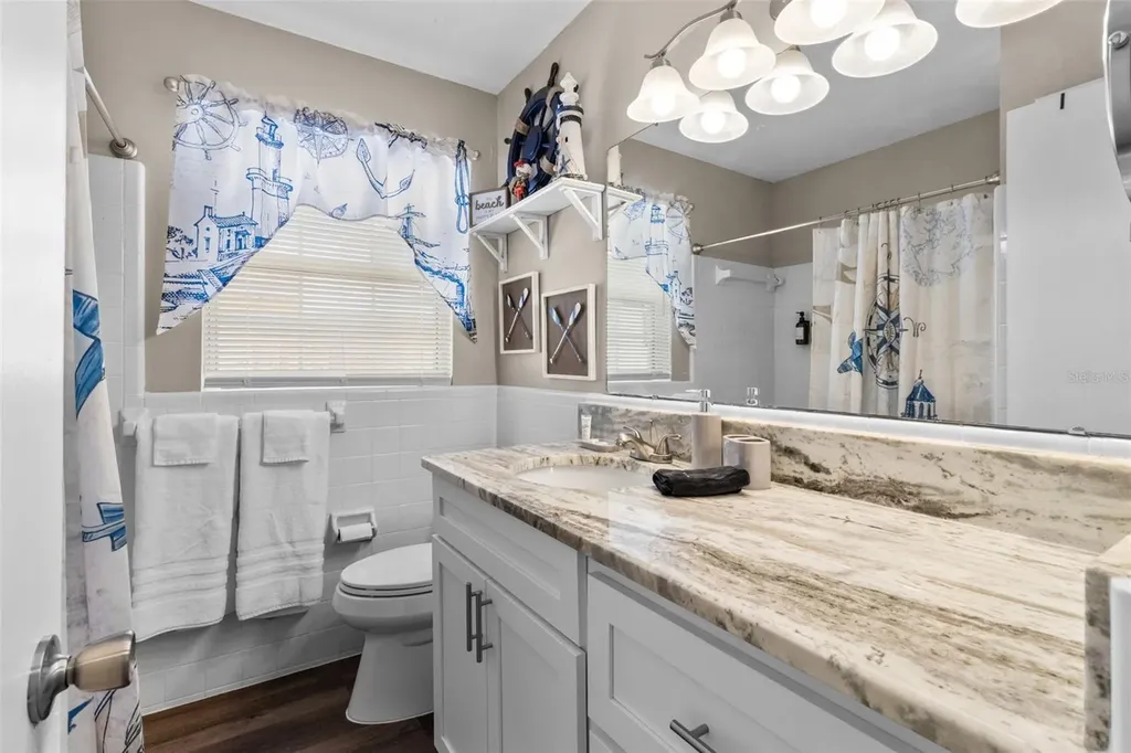 3507 Oxford Drive W Bradenton FL 34205
