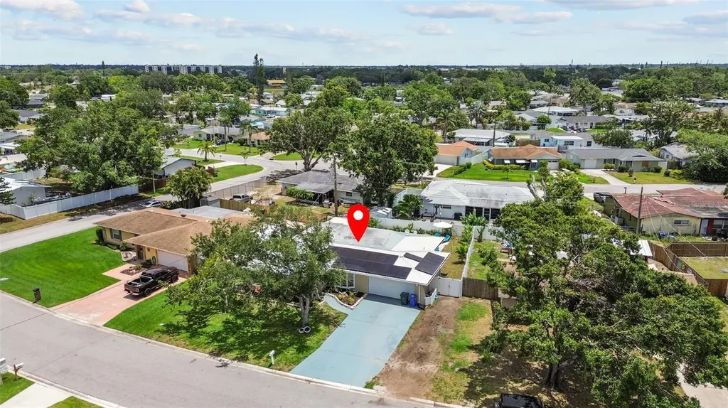 3507 Oxford Drive W Bradenton FL 34205