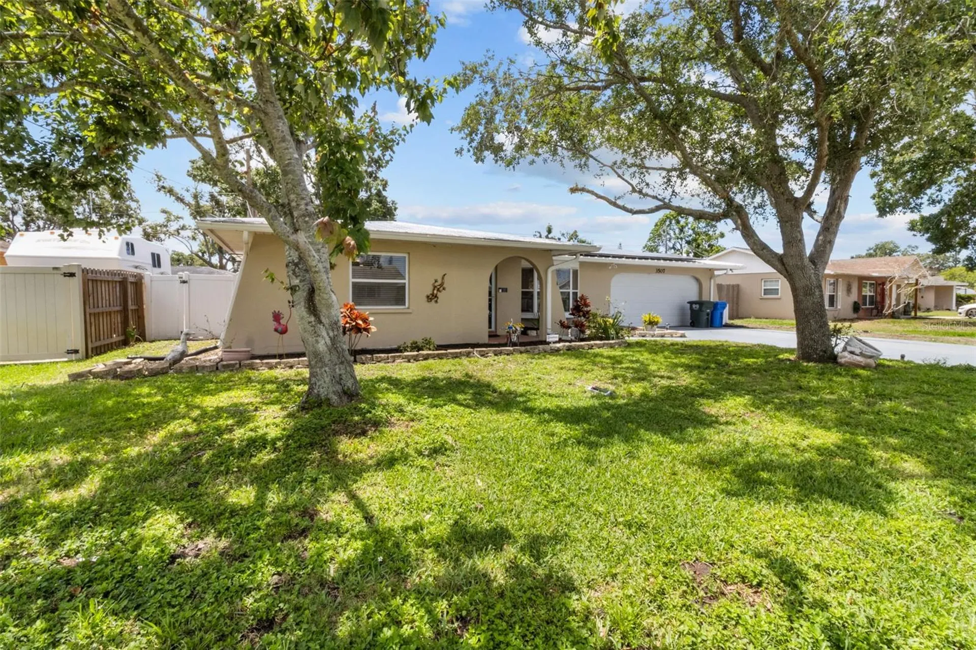 3507 Oxford Drive W Bradenton FL 34205