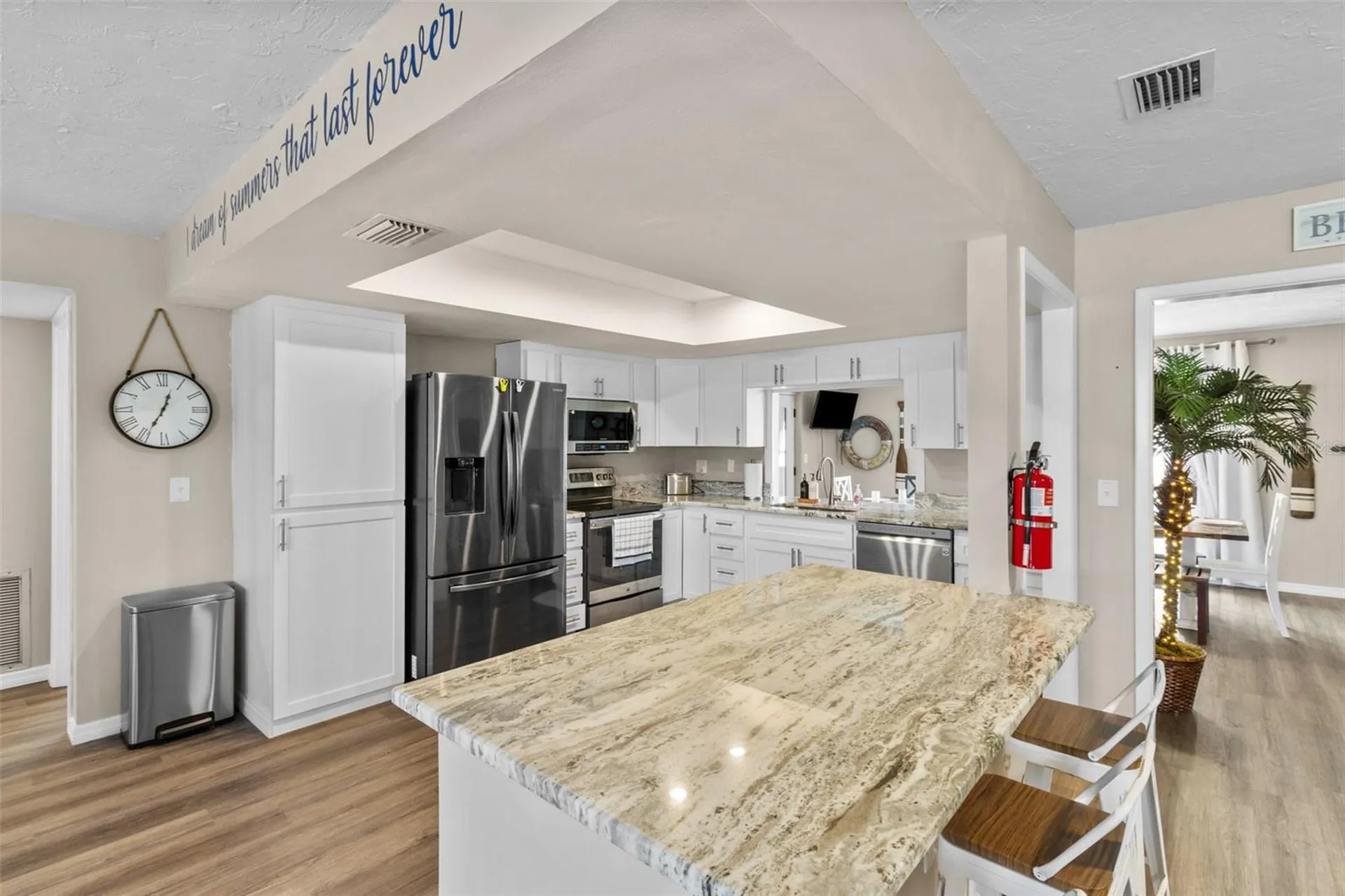 3507 Oxford Drive W Bradenton FL 34205