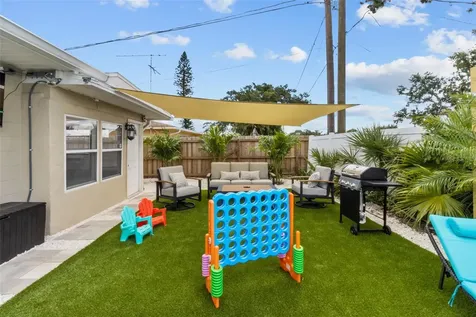 3507 Oxford Drive W Bradenton FL 34205
