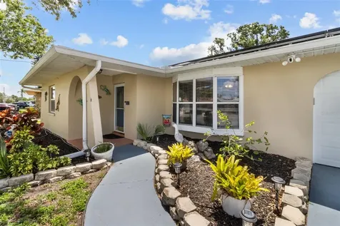 3507 Oxford Drive W Bradenton FL 34205