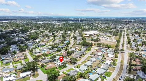 3507 Oxford Drive W Bradenton FL 34205
