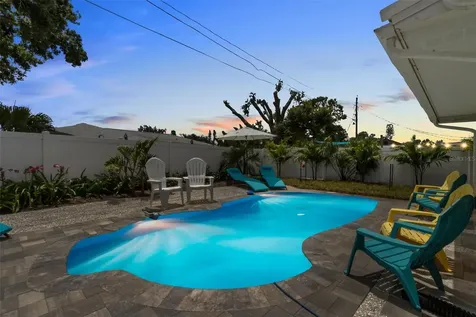 3507 Oxford Drive W Bradenton FL 34205