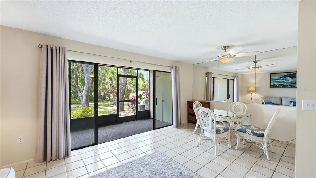 3025 Quail Hollow Sarasota FL 34235