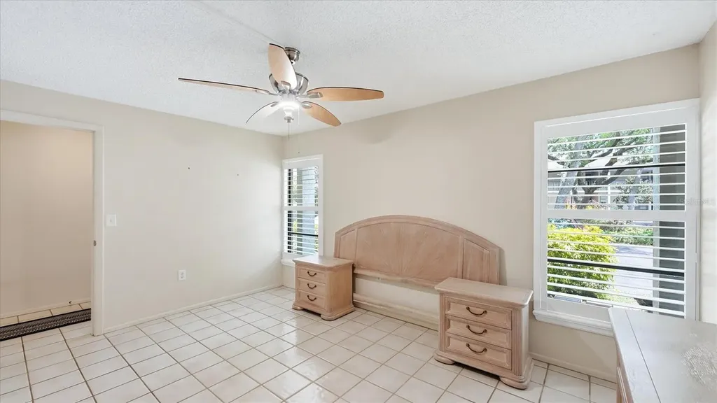 3025 Quail Hollow Sarasota FL 34235