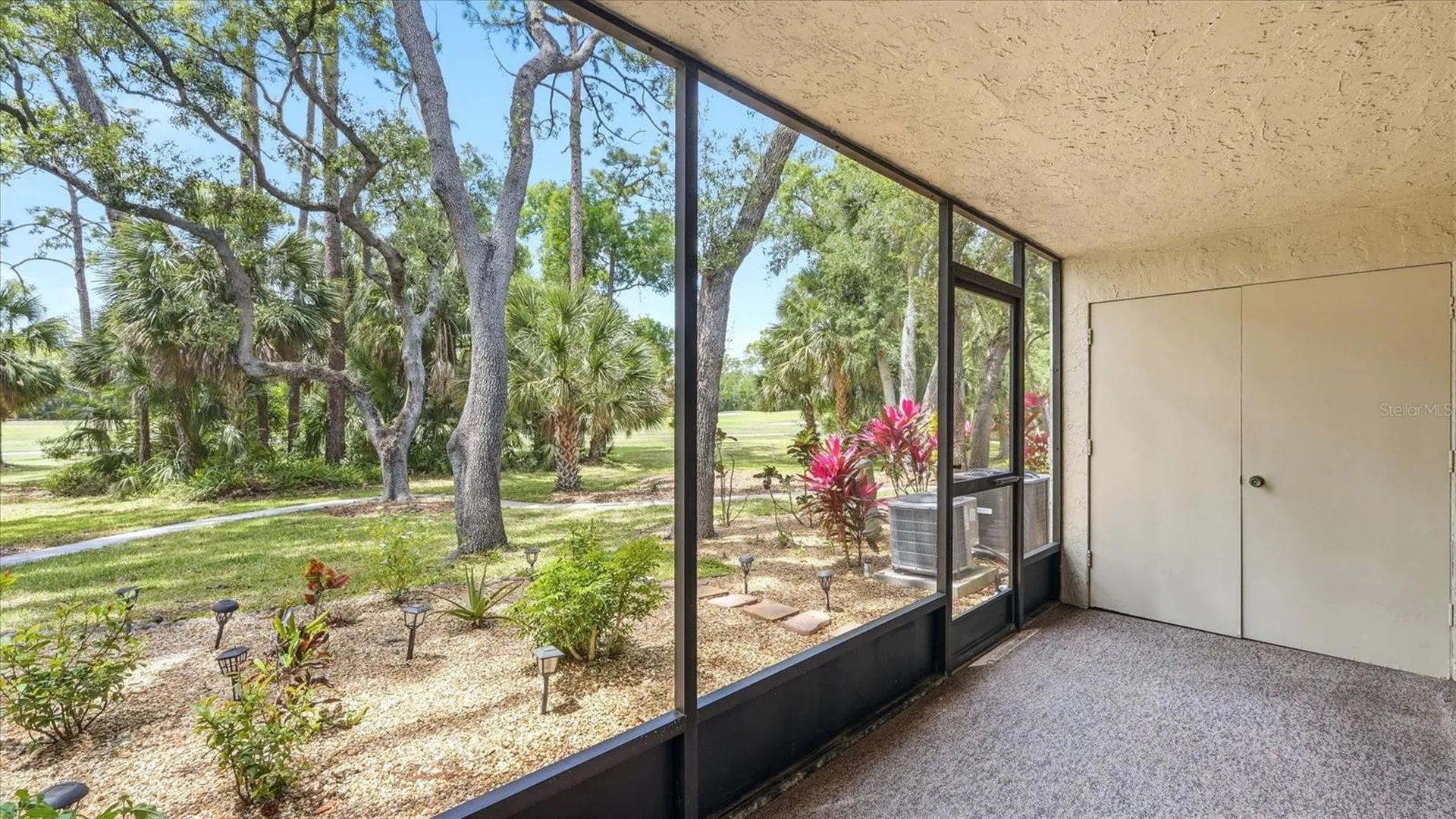 3025 Quail Hollow Sarasota FL 34235
