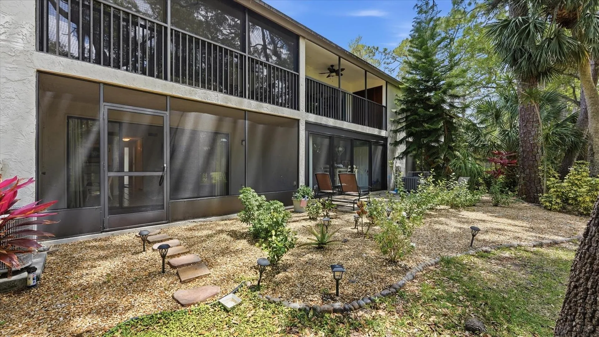 3025 Quail Hollow Sarasota FL 34235