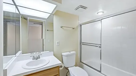 3025 Quail Hollow Sarasota FL 34235