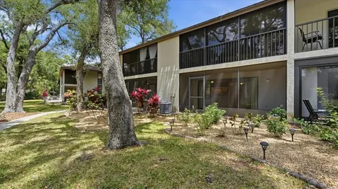 3025 Quail Hollow Sarasota FL 34235