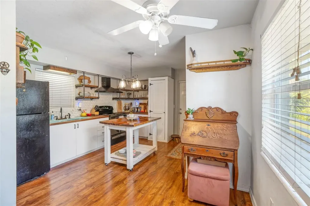 4060 Webber Street Sarasota FL 34232