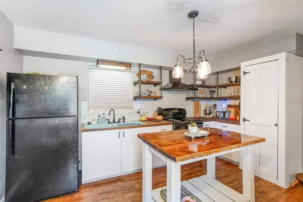 4060 Webber Street Sarasota FL 34232