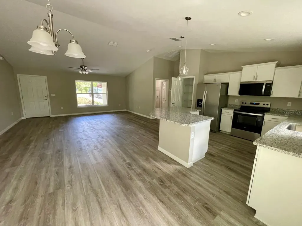 19231 SW 97th Street Dunnellon FL 34432