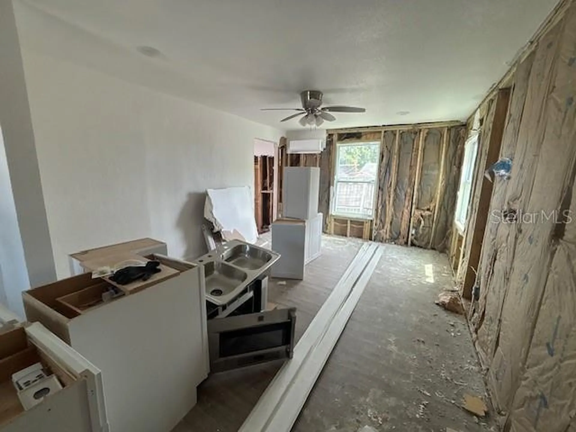 4034 38th Avenue N St Petersburg FL 33713