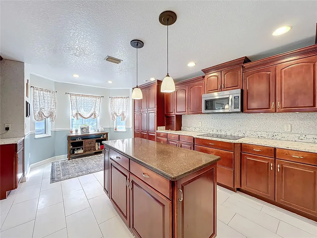 839 S Deerwood Avenue Orlando FL 32825
