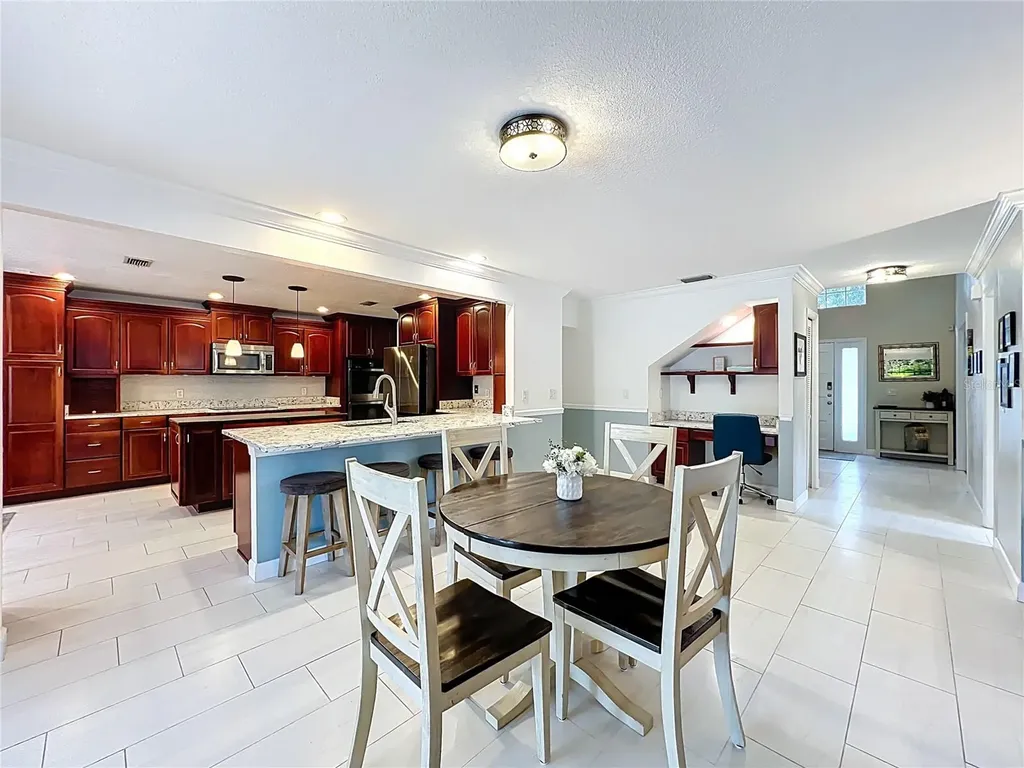 839 S Deerwood Avenue Orlando FL 32825