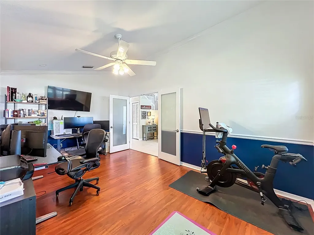 839 S Deerwood Avenue Orlando FL 32825